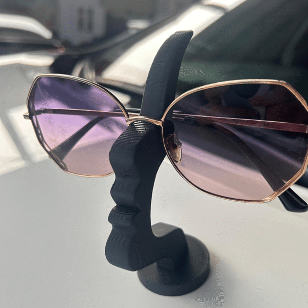 a2ef6dd308174eb0b2d47b4420bf56fe-goods.png Face Sculpture Glasses Holder Minimal Eyewear Stand for Desk or Nightstand